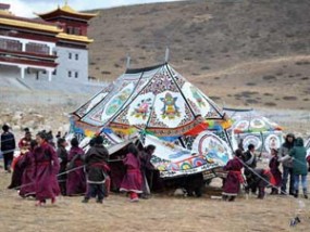 大地震影响什么股票的行业板块？这些行业板块如何进行风险评估？