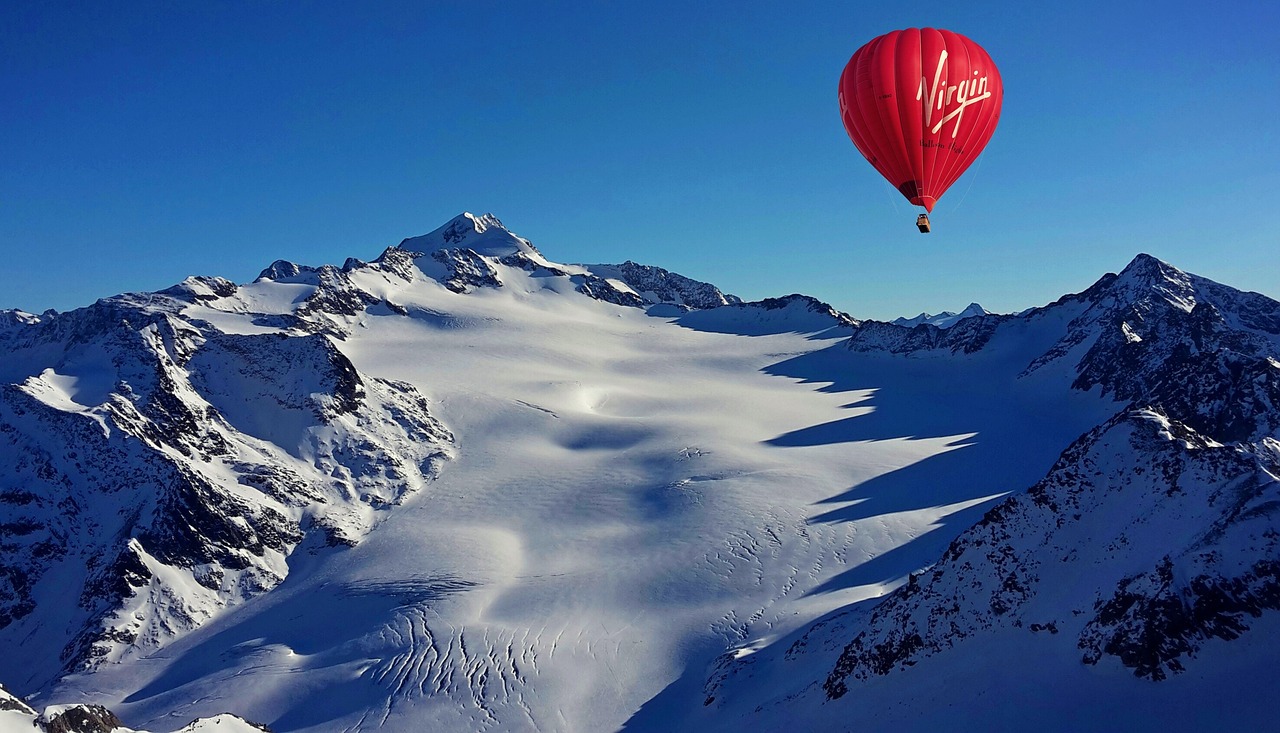 探寻西岭雪山，雪域仙境的即时雪景  现在西岭雪山有雪吗